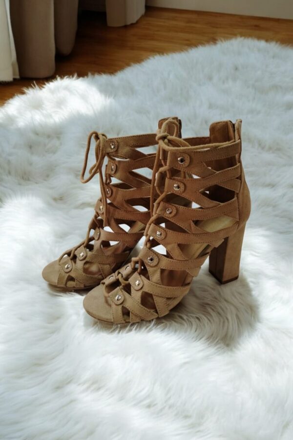 Sandalias Charlotte Russe - Imagen 2